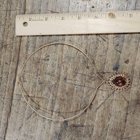 Vintage Sarah Coventry Necklace Golden Teardrop Choker Amber Cabochon 70's - Picture 6 of 6